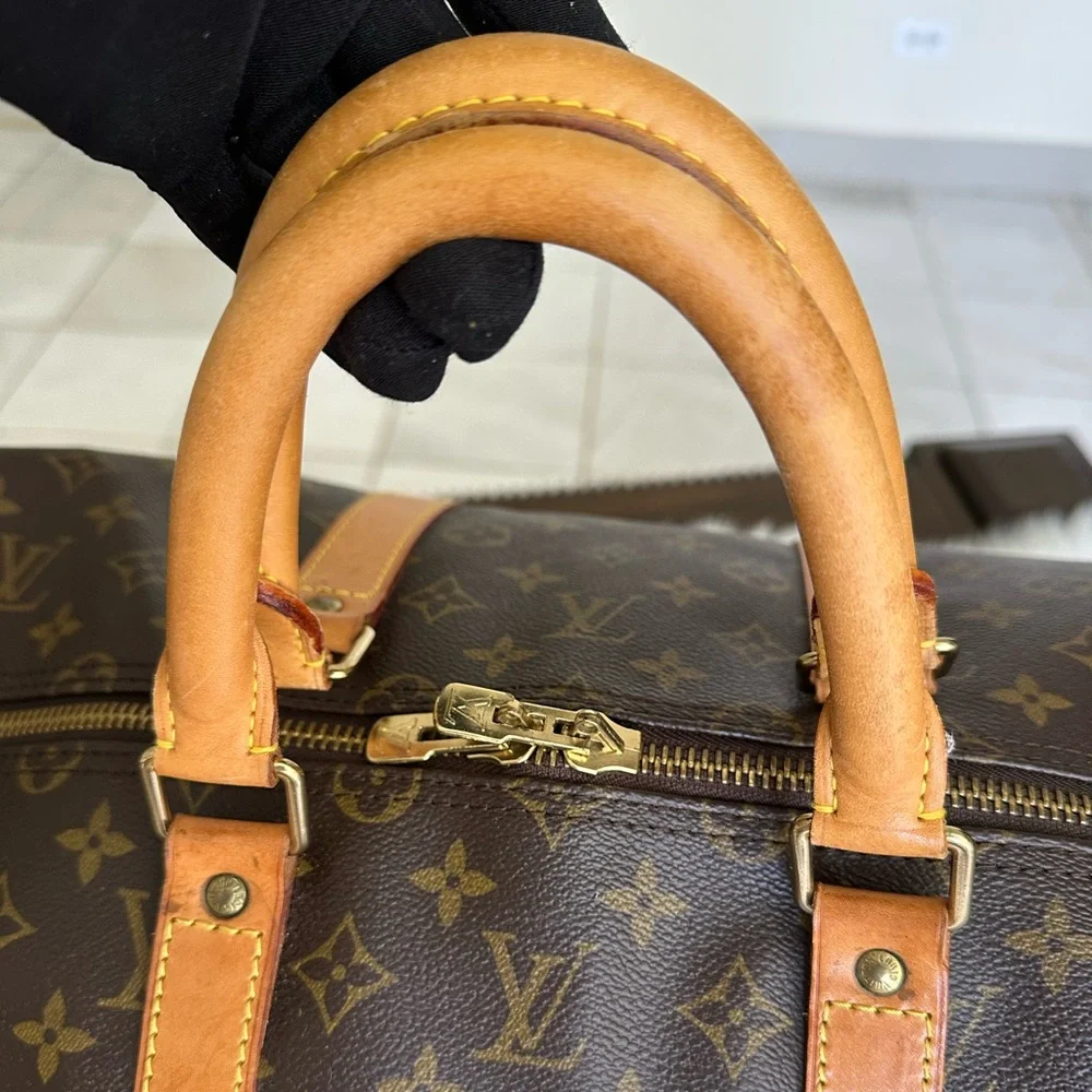 Stunning travel bag